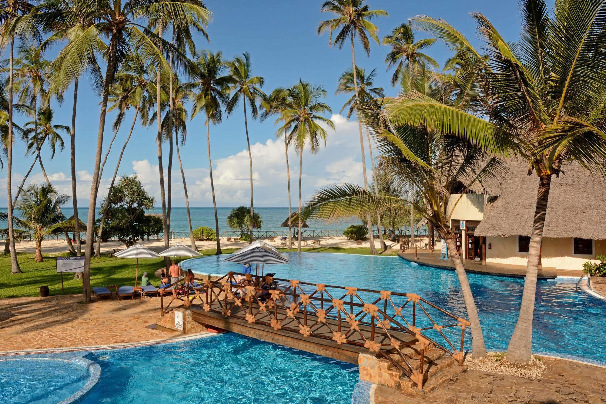 Ocean Paradise Resort & Spa Pwani Mchangani Bagian luar foto