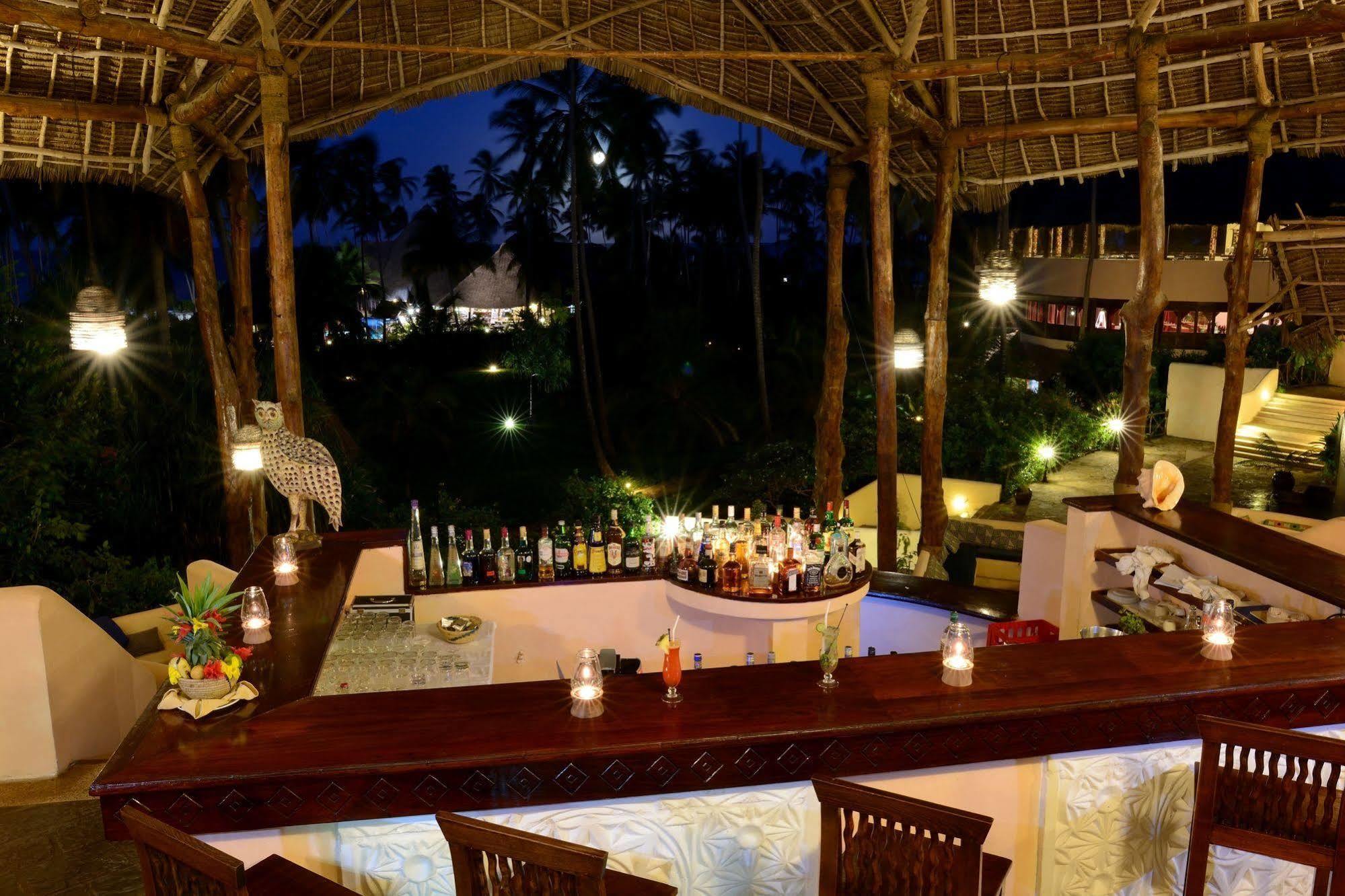 Ocean Paradise Resort & Spa Pwani Mchangani Bagian luar foto